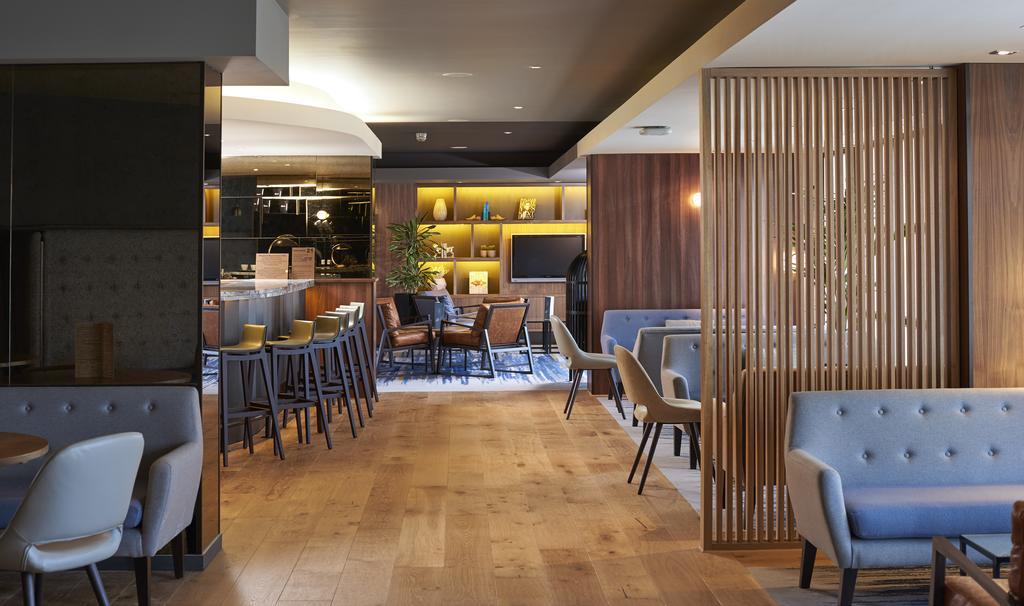 Отель Doubletree By Hilton Excel Лондон