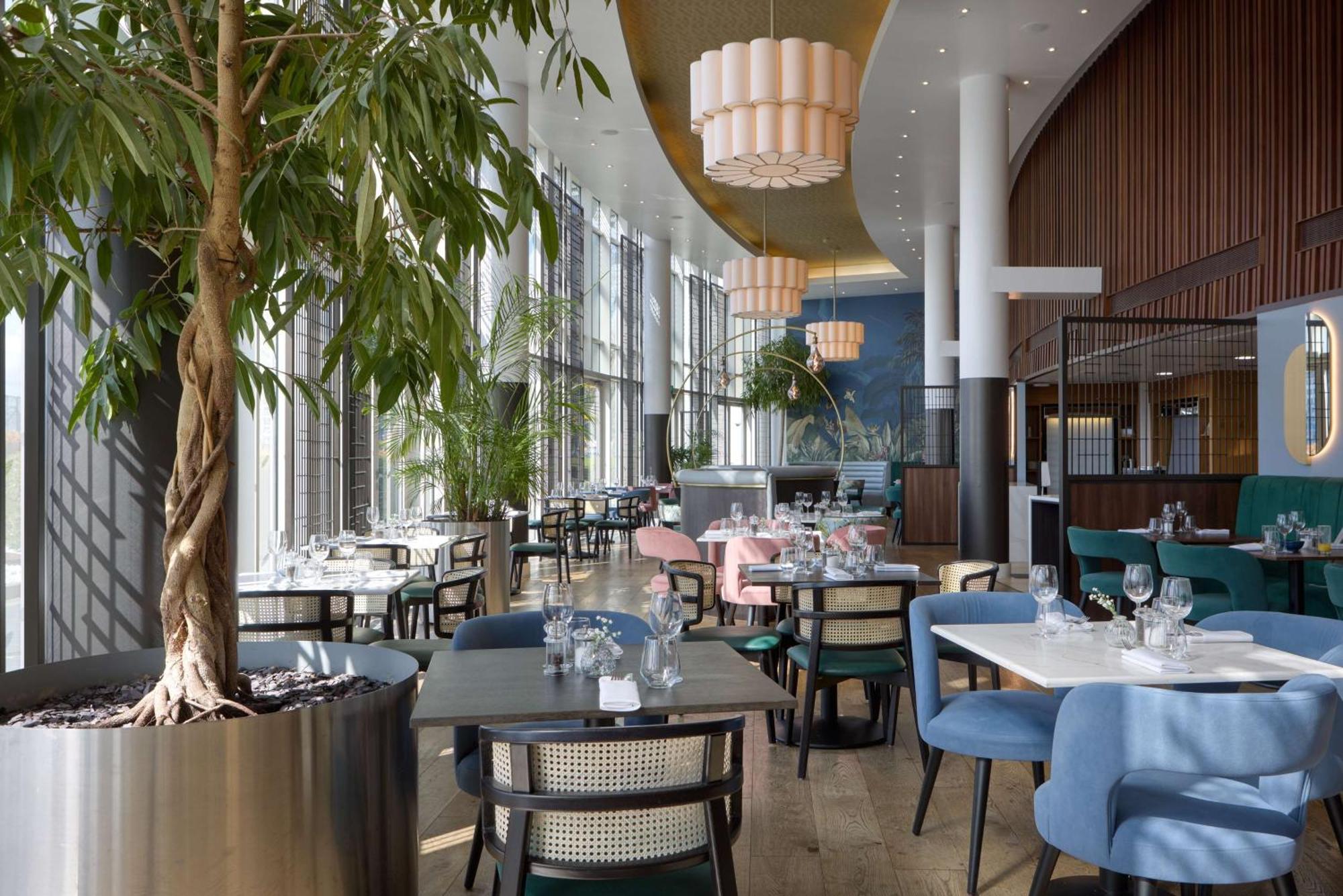 Doubletree By Hilton Excel Отель 4*